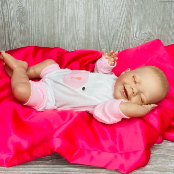 Sleeping smiling realistic baby doll play toy hard body with lovable limbs 22” - Picture 4 of 16